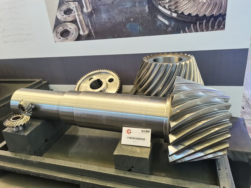 विभिन्न उद्योग अनुप्रयोगों के लिए सीधी दांत प्रोफ़ाइल के साथ अनुकूलित उच्च कठोरता बेवल पिनियन गियर